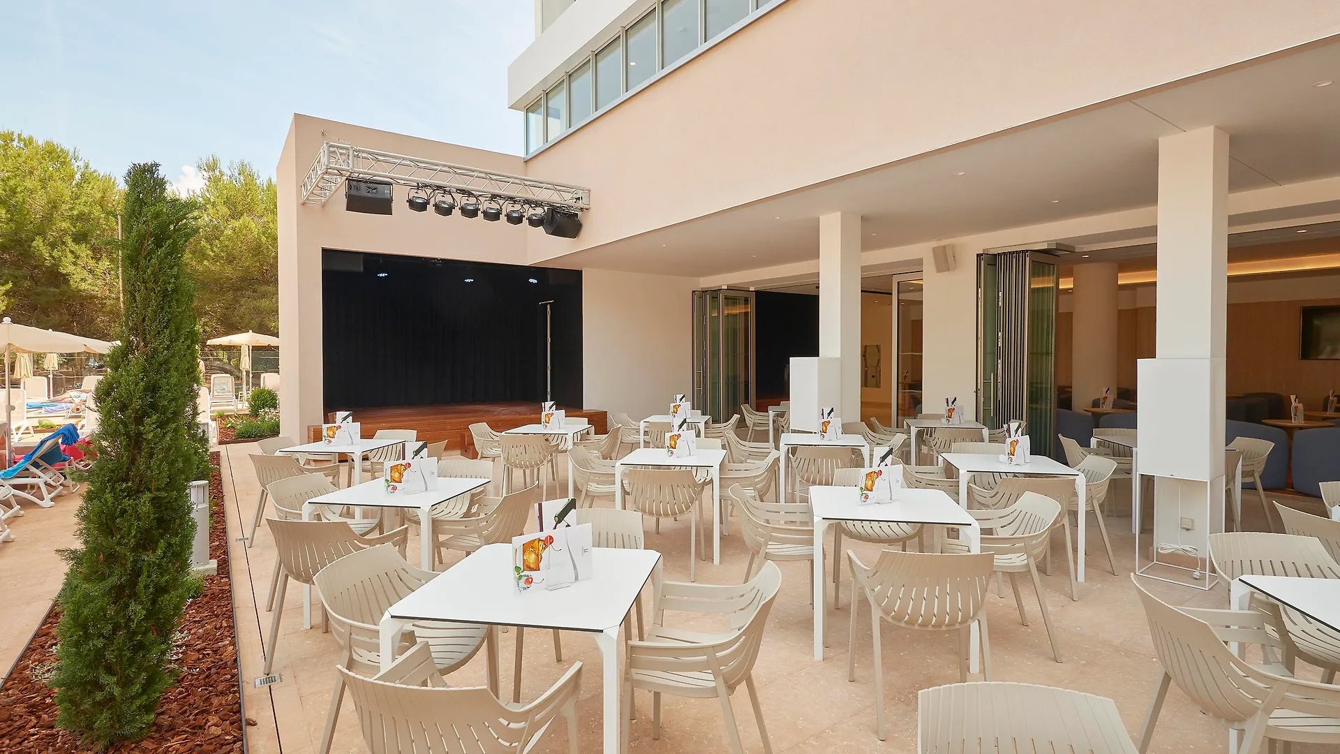 **** Отель Hipotels Bahia Cala Millor - Adults Only Испания